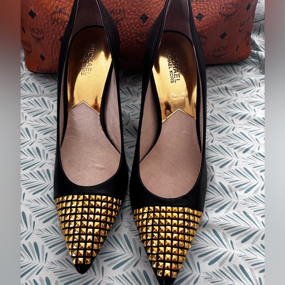 MICHAEL KORS Black Pointed Toe Pumps with Gold Studs